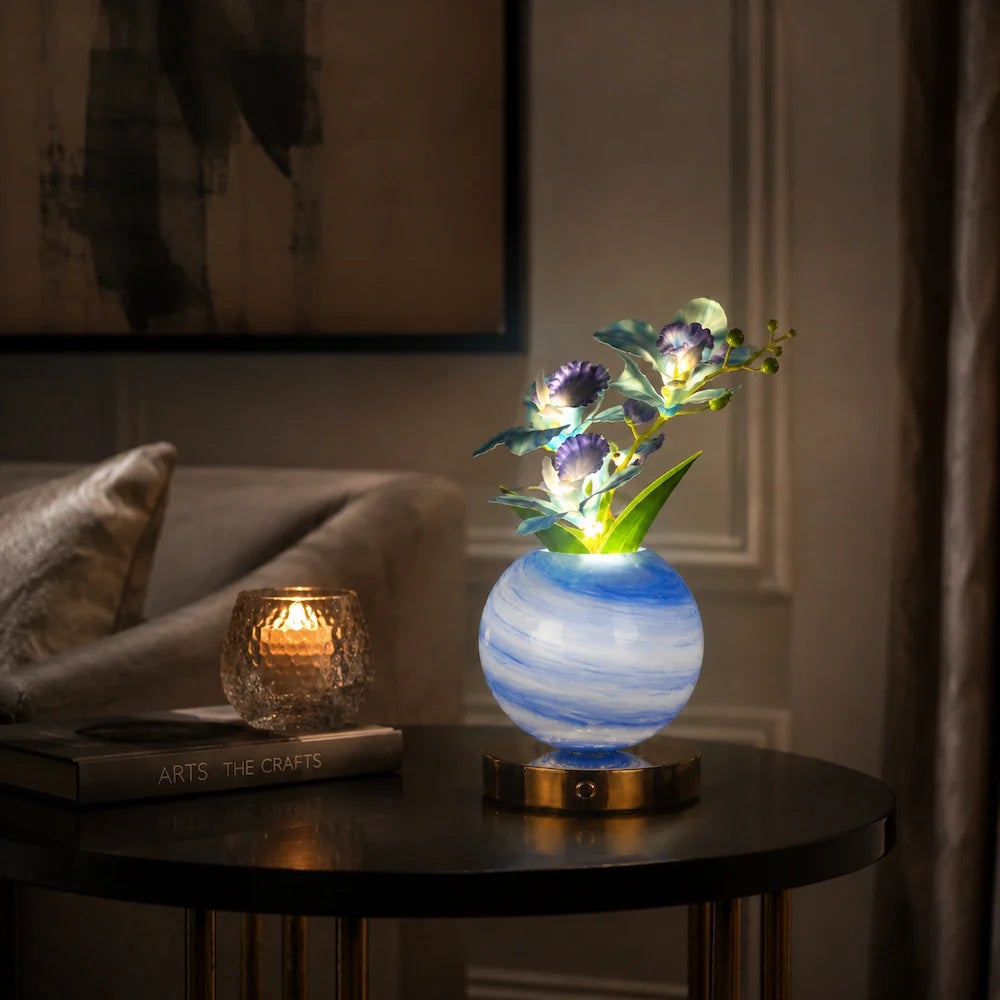 Orkidé – Sladdlös bordslampa i glas