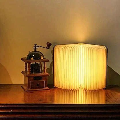 Folio - Vikbar Boklampa