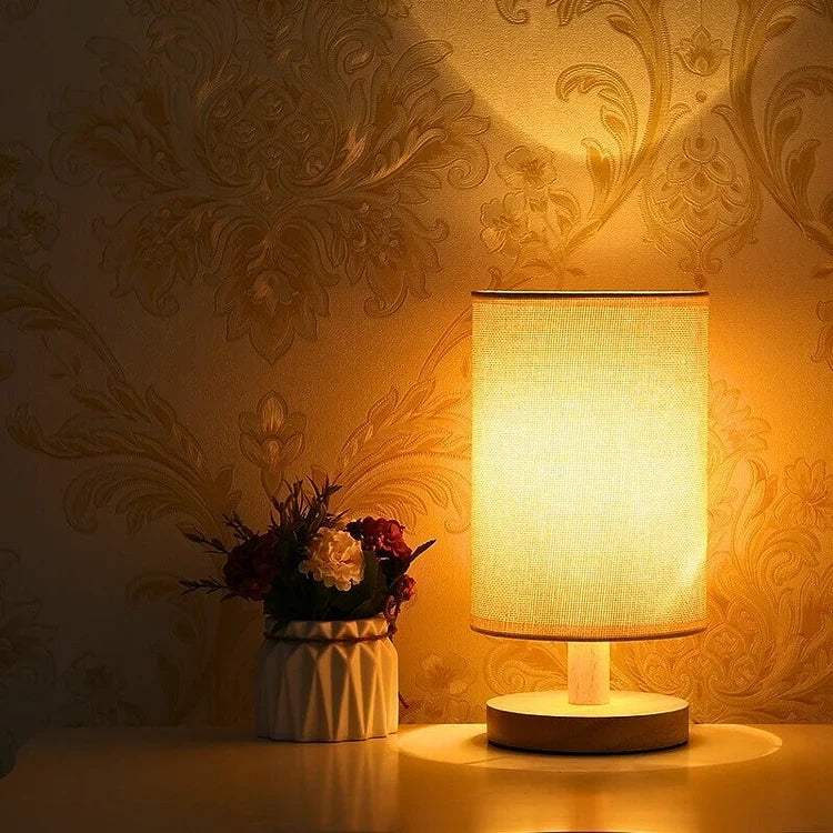 Natur - Bordslampa i Trä och Tyg