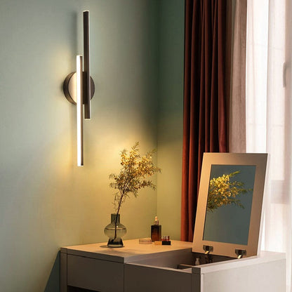 Harmoni - Vägglampa i Aluminium