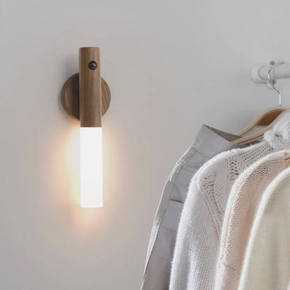 Fackla - Sladdlös Lampa med Rörelsesensor
