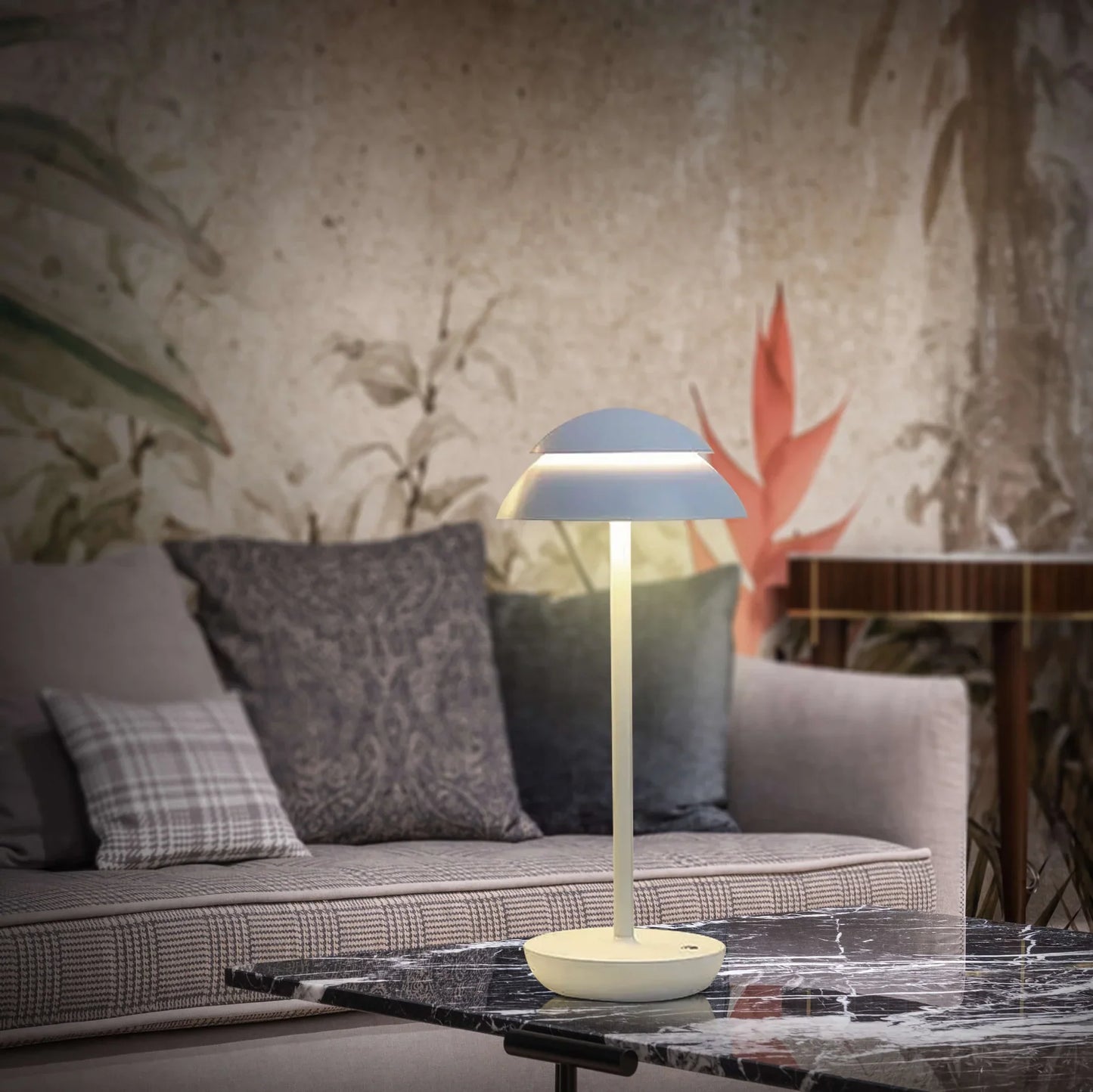 PrestigeGlow - Bordslampa