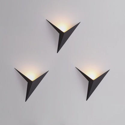 Trigon - Geometrisk Vägglampa