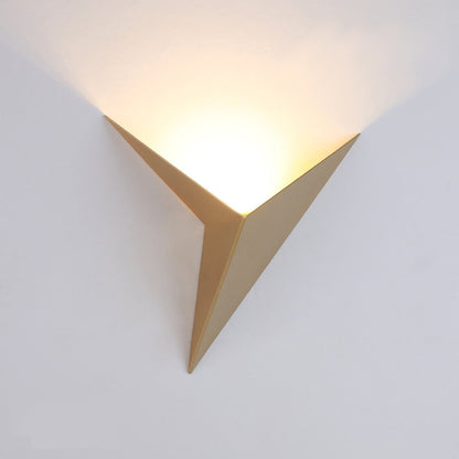 Trigon - Geometrisk Vägglampa
